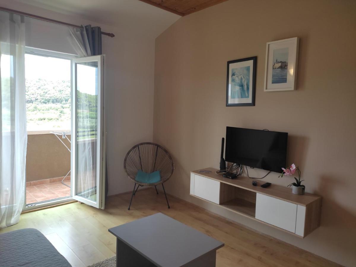 Apartment Arba 1 With Heated Pool Раб Экстерьер фото
